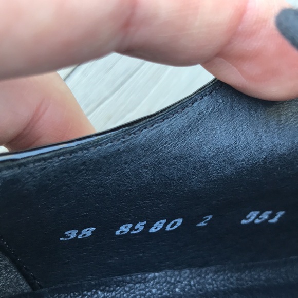 Patent leather shoes - Picture 4 of 6